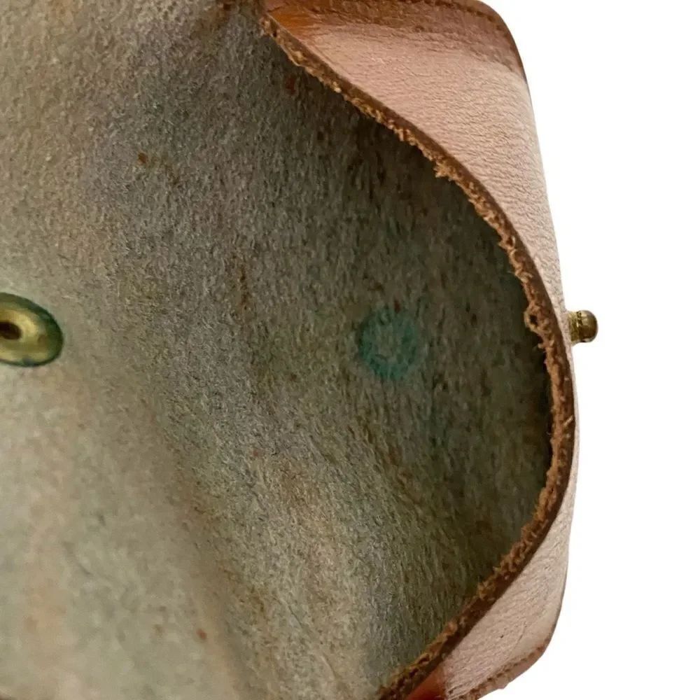 Genuine Cowhide Double Coin Pockets - Picture 8 of 8